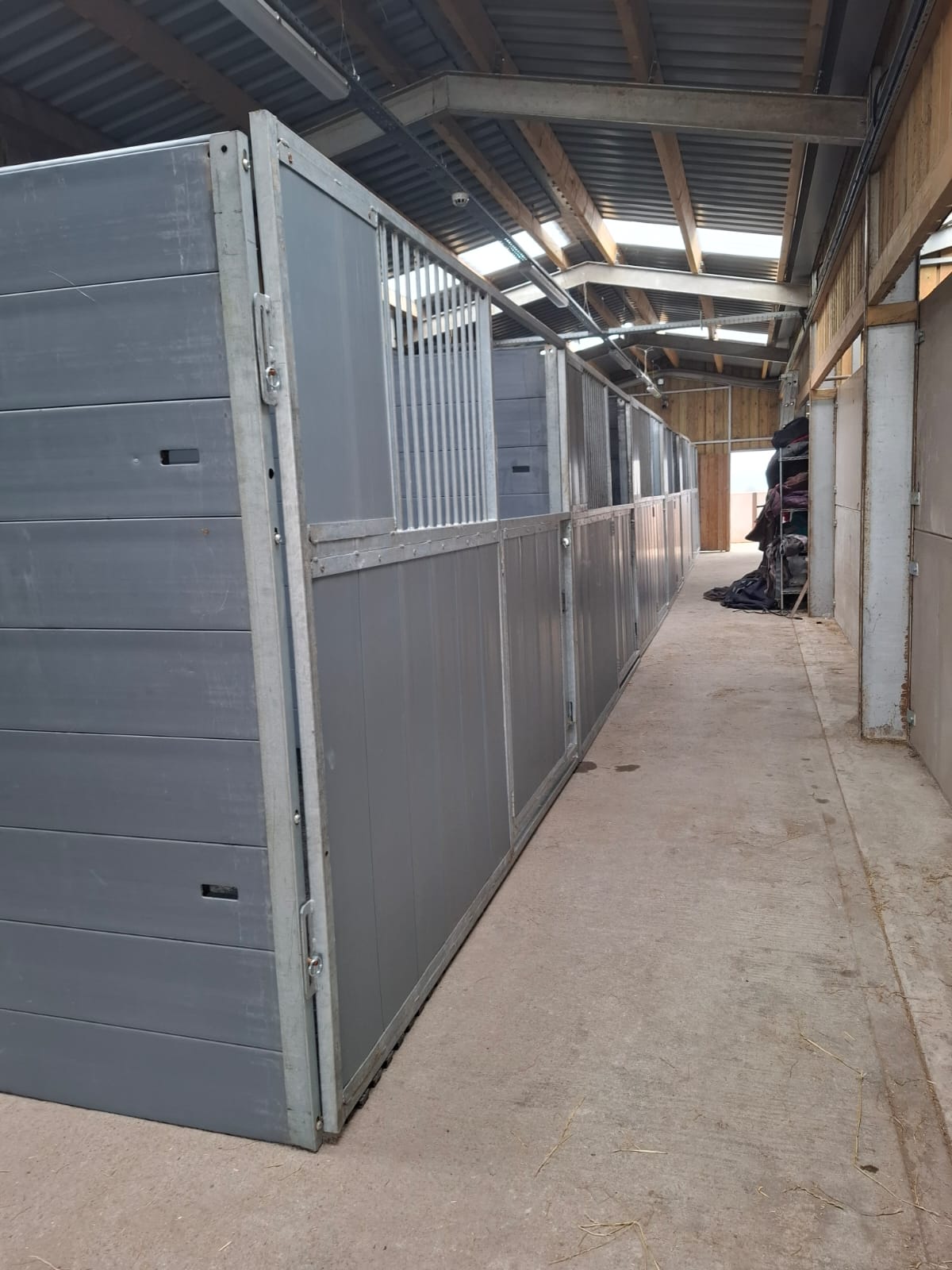 Temporary Stabling for Private Yards: Creating Additional Stable Capacity